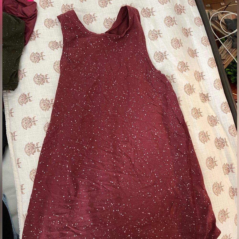 Lululemon speckled/paint splattered tank!